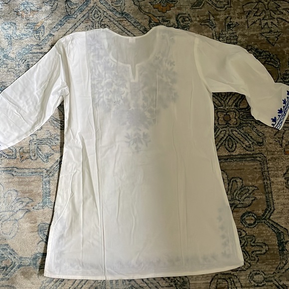 Short cotton blue / white hand embroidered kurta - Picture 6 of 6
